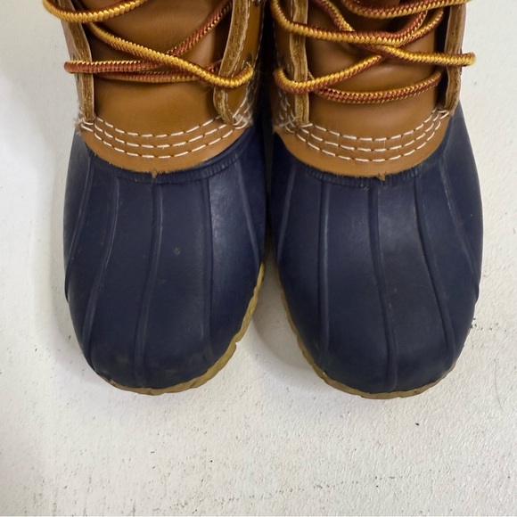 L.L. Bean Bean Boots 6” Brown & Navy Duck Boots Size 6M | Style ID 213883 - Picture 6 of 8